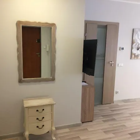 شقة Apartament Stare Miasto