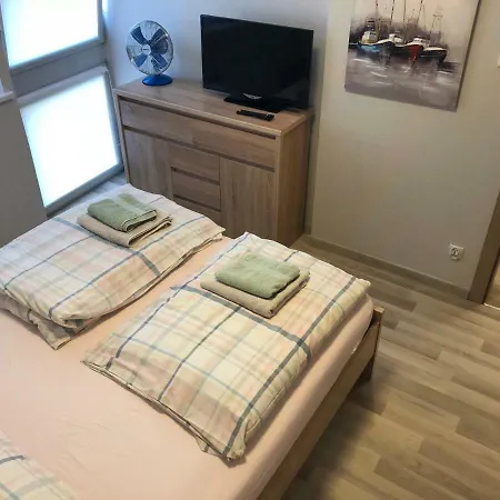 شقة Apartament Stare Miasto